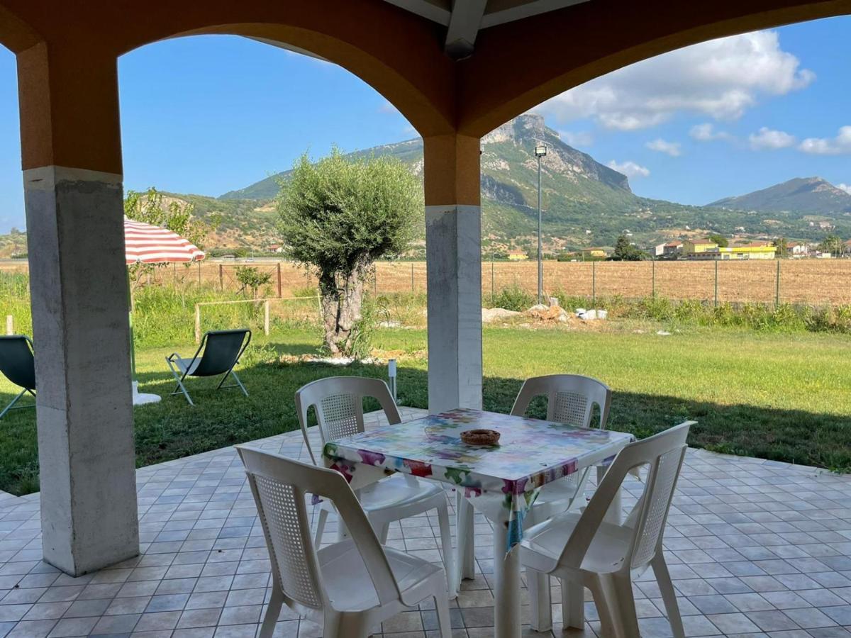 Callimaco'S Home Eden Paestum Bagian luar foto